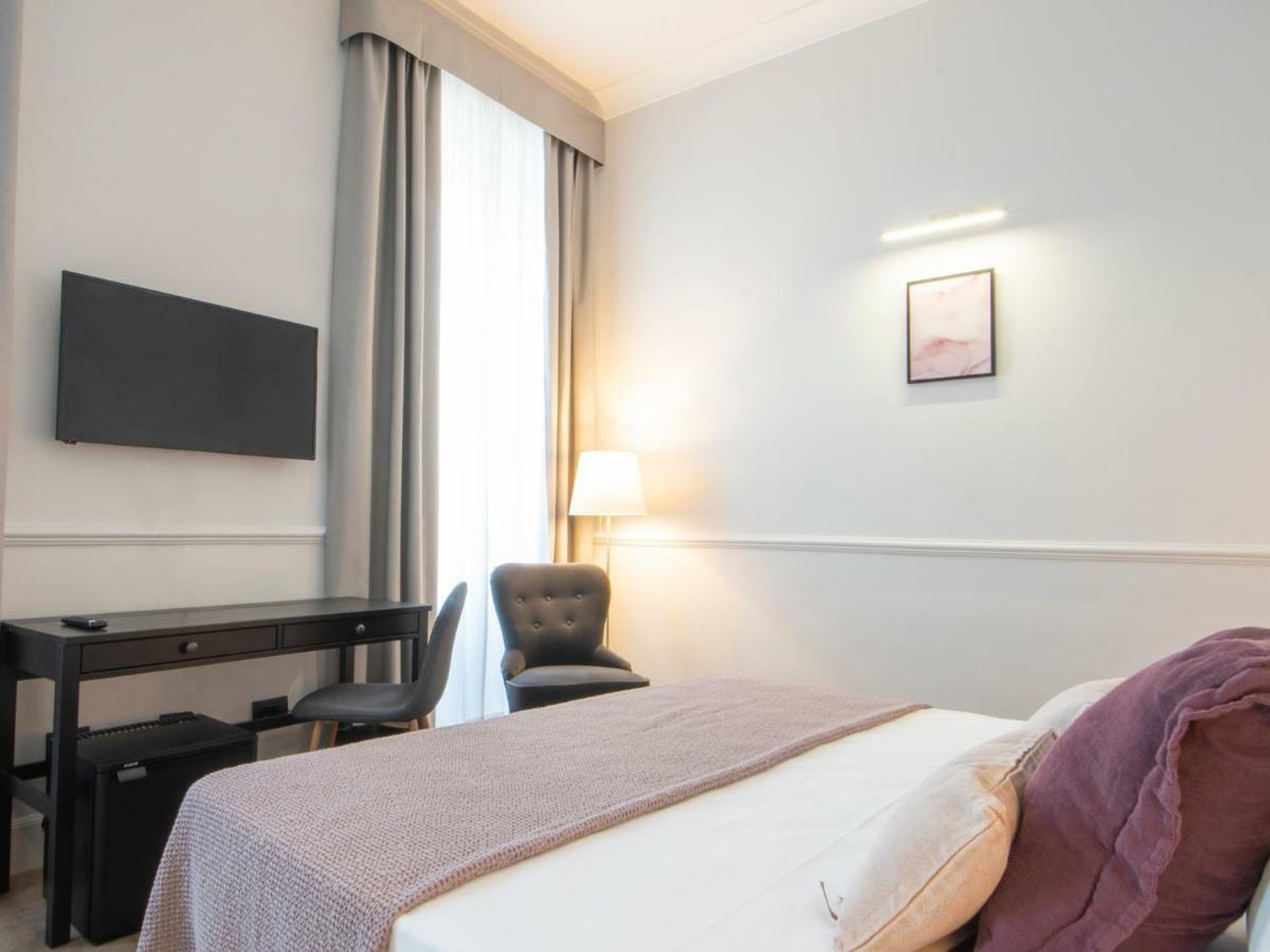 Holidays Suites Navona Roma Ngoại thất bức ảnh